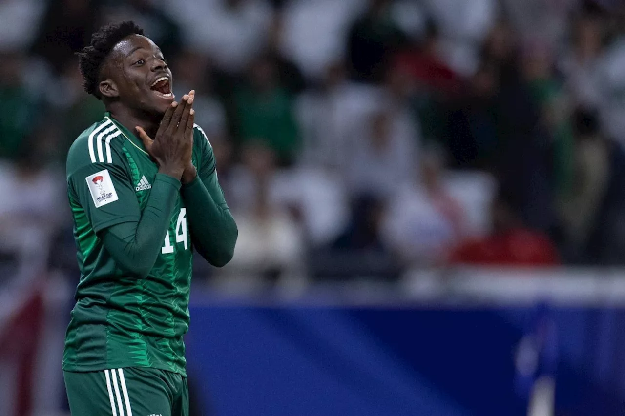 حاجي يزيح الصالح من «رابع» أصغر لاعب في تاريخ الأخضر