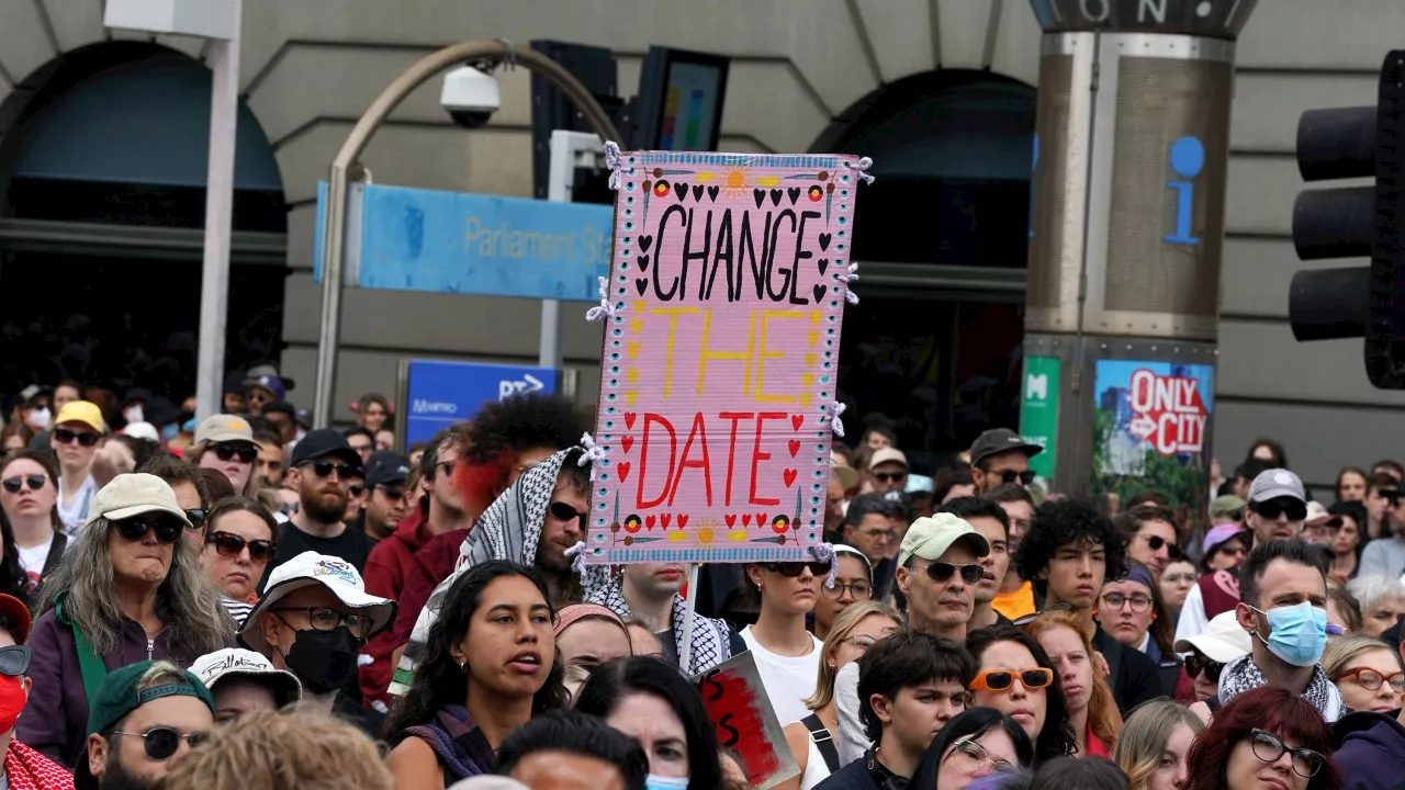 Not changing Australia Day: Albanese govt confirms January 26 public holiday will stay after protesters demand the date be moved