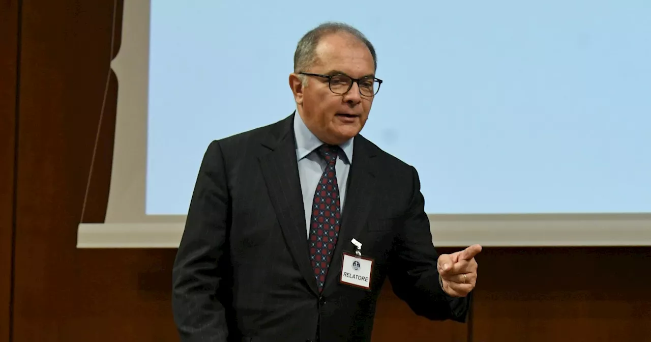 Il procuratore De Lucia: “Nel 2023 le intercettazioni costate 30 milioni, nello stesso periodo confiscati beni che ne valgono 400”