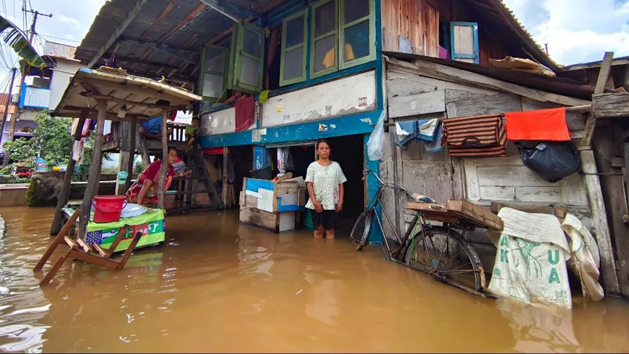 Dua Rumah Hanyut dan Ratusan Lainnya Terendam Banjir di Sumatera Selatan