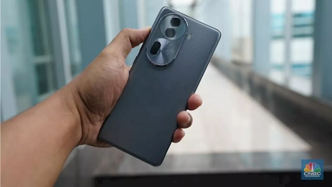 Oppo Reno 11 Pro 5G, Wajah Baru Spesifikasi Beda Tipis