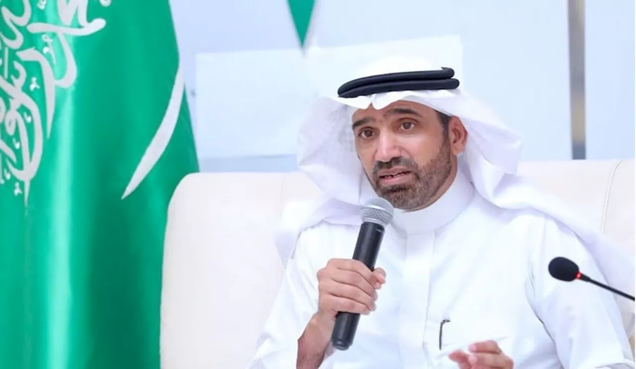 وزير الموارد البشرية يطلق 'إستراتيجية التنمية الشبابية'