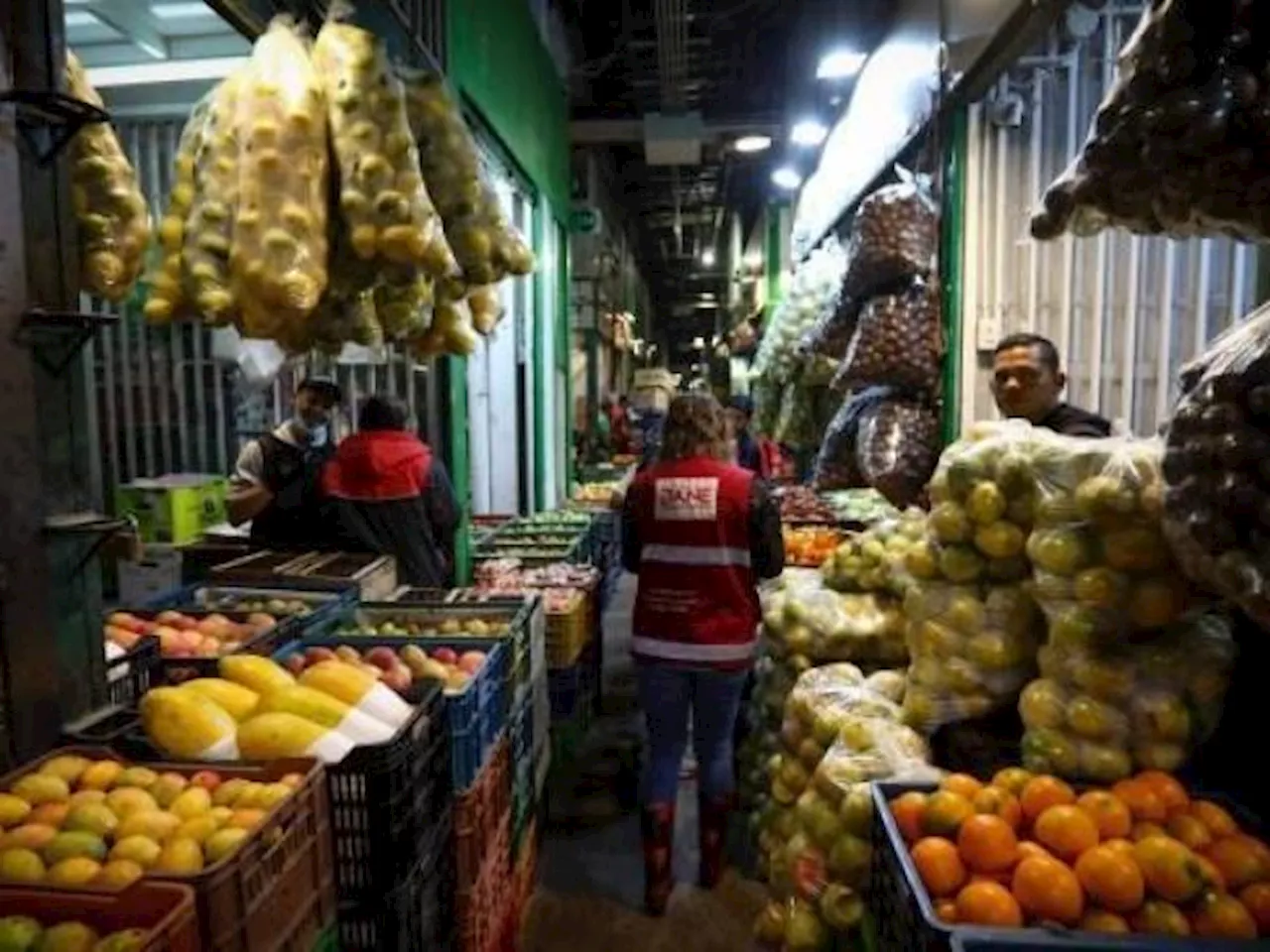 Comerciantes de Corabastos alertan sobre incremento en precios de alimentos en Bogotá