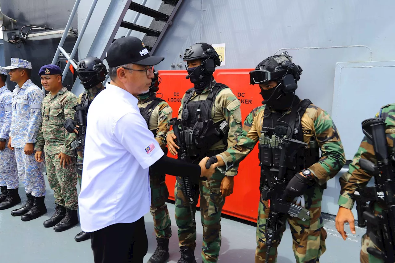 Deputy Defense Minister visits Sabah and Labuan to ensure security and military readiness