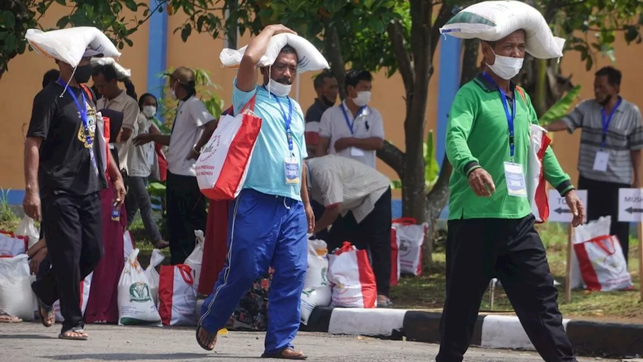 Gelontoran Bansos di Tahun Pemilu