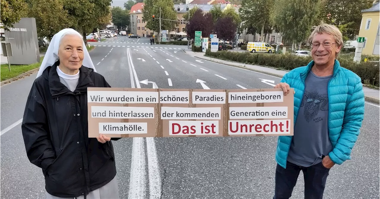 Hätte sich Jesus auf die Straße geklebt?