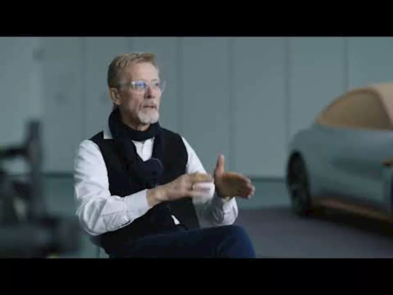 Före detta BMW-designern Chris Bangle jobbar nu för Xiaomi. Känd för Bangle Butt.