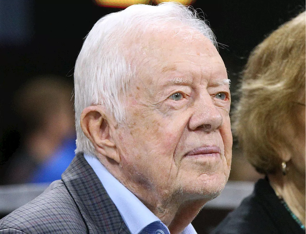 Jimmy Carter, l'ex presidente americano compie 100 anni e segna un record storico