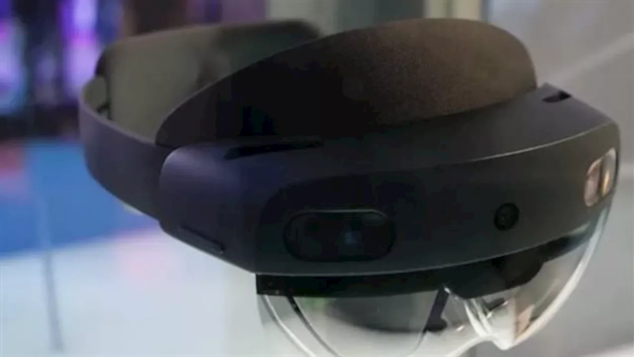 مايكروسوفت تنهي إنتاج HoloLens 2