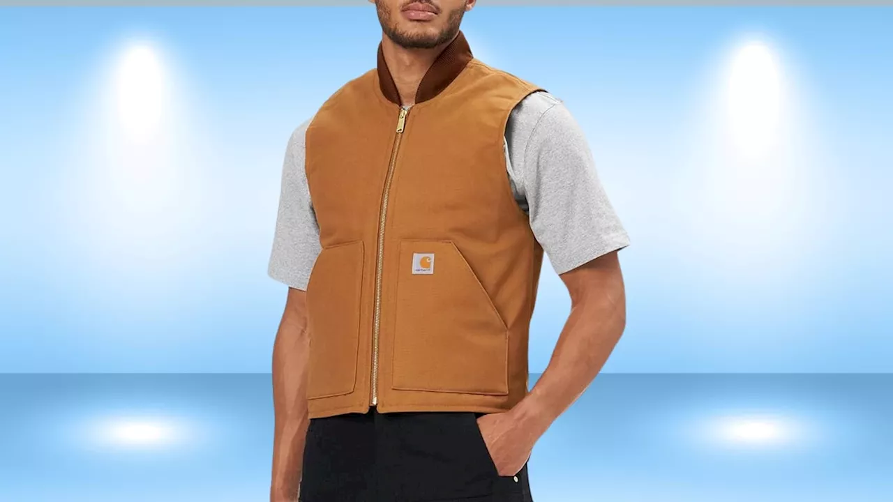 Cette veste sans manche signée Carhartt profite d'un prix avantageux sur ce site réputé