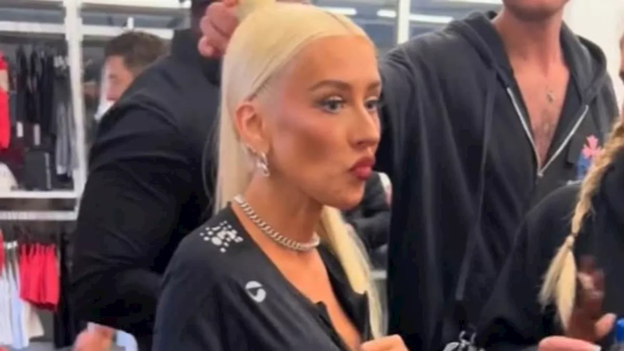 Christina Aguilera fans concerned over weight loss in new viral clip