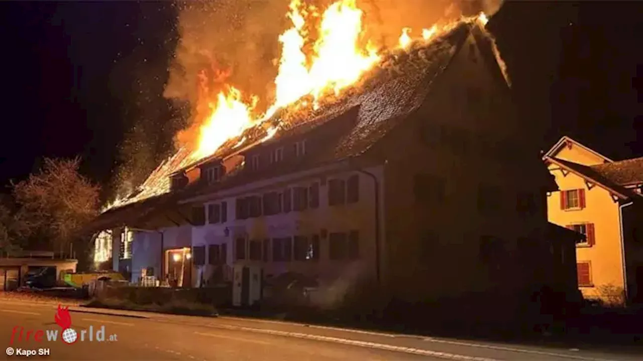 Schweiz: Ehemaliger Gasthof samt Scheune in Schleitheim in Flammen aufgegangen