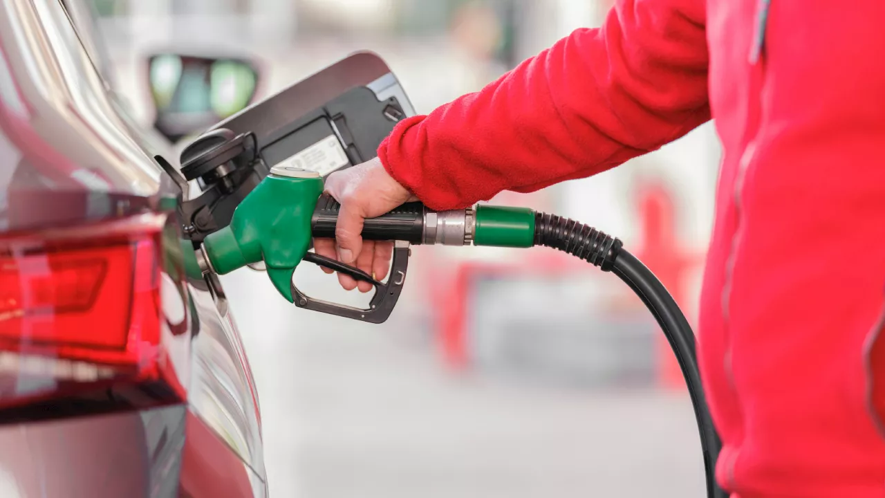 October 2024’s huge petrol price drop and the good things that led to it