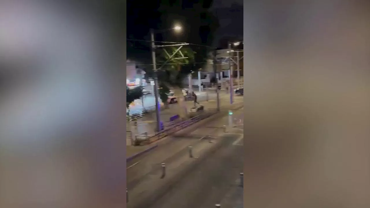 Israele sotto attacco, il video della sparatoria a Jaffa