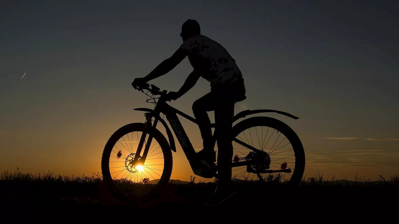 Un juez considera accidente laboral el atropello de un empleado que hacía 44 km en bicicleta hasta su trabajo