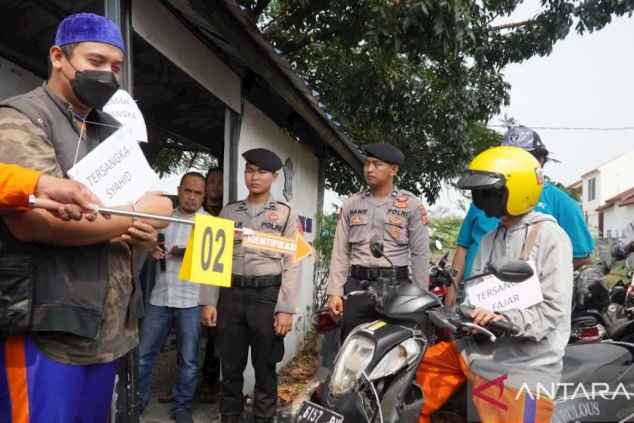 Polisi Gelar Reka Ulang Adegan Penyerangan Rombongan Kiai NU dan Banser di Karawang