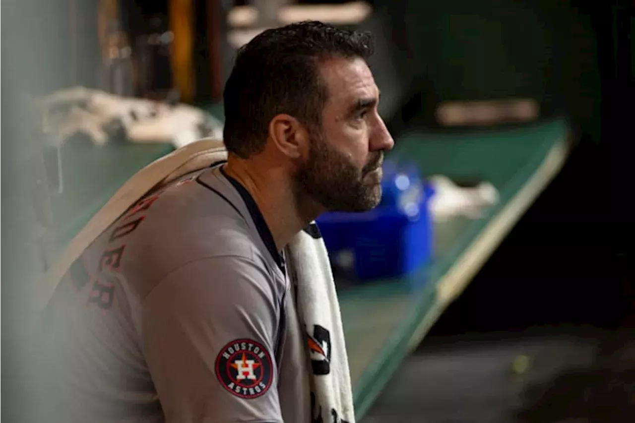 Justin Verlander left off Astros' Wild Card Series roster, but Yordan Alvarez is back