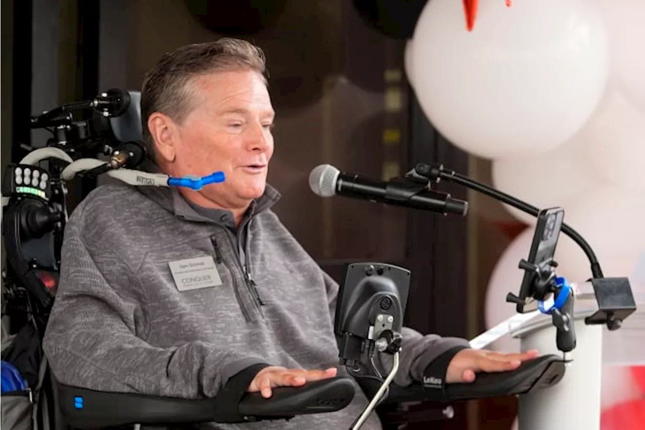 Sam Schmidt opens paralysis center in Indianapolis to rehabilitate trauma victims