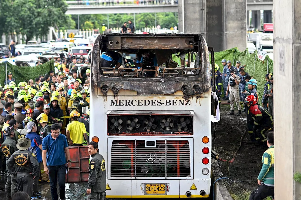 Thaïlande: au moins 23 morts dans l'incendie d'un car scolaire