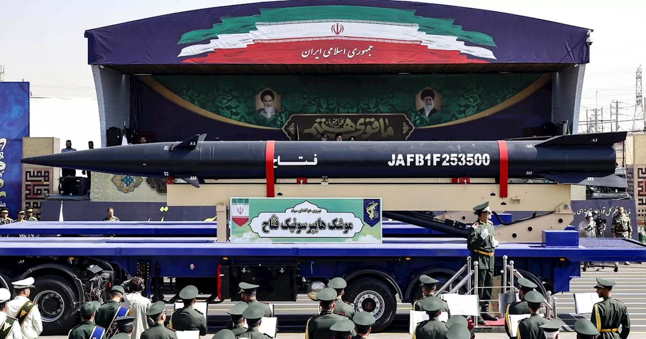 L'Iran frappe Israël avec des missiles balistiques, y compris le nouveau « Fattah »