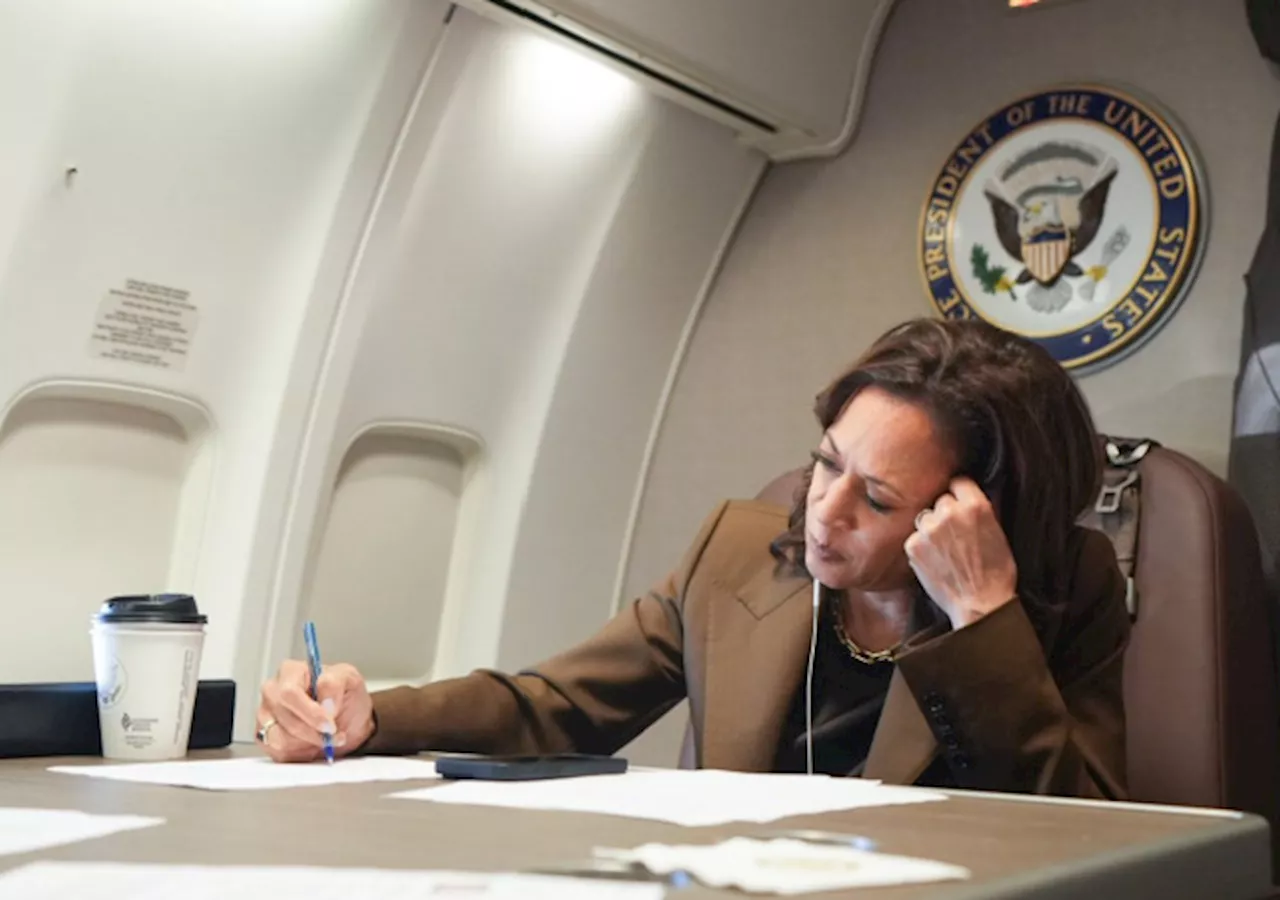 Harris’s Photo of Her Talking Helene Relief With FEMA Fails on Many Levels