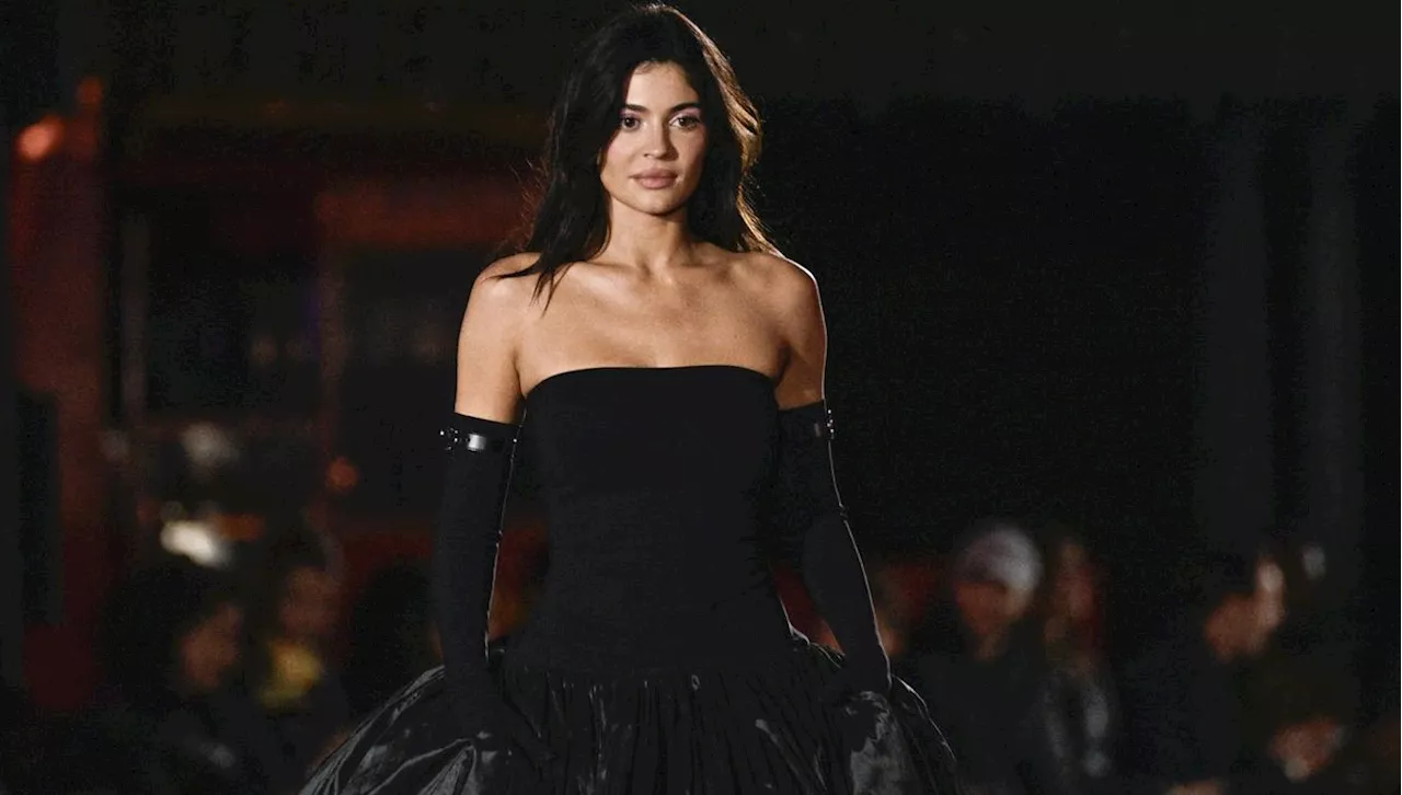 Kylie Jenner Shuts Down Coperni's Spring 2025 Disneyland Paris Runway Looking Like a Dark Princess