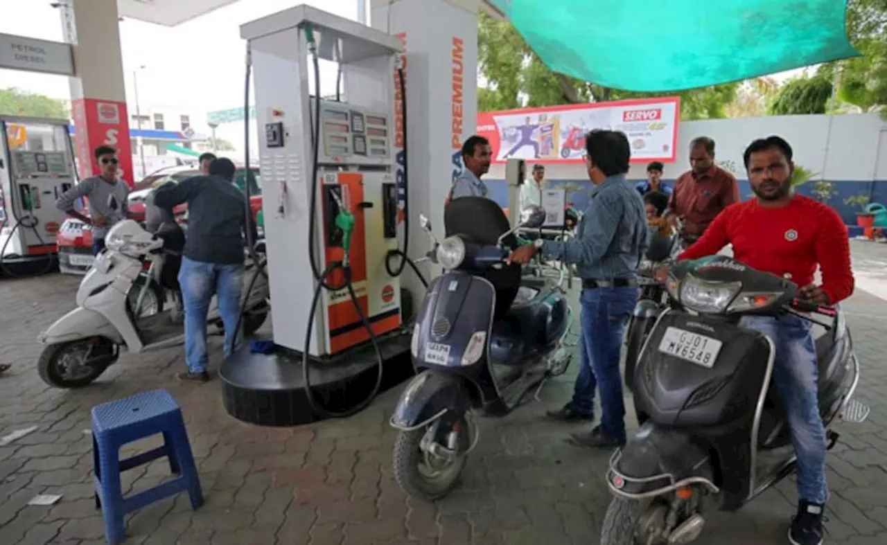 Petrol Diesel Price: महीने के पहले दिन पेट्रोल-डीजल की नई कीमतें जारी, बिहार-यूपी में हुआ सस्ता, जानें रेट