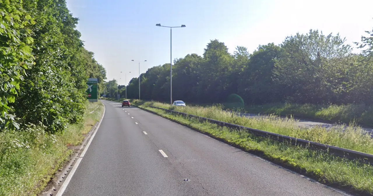 Flooding and breakdowns cause large A52 and A453 traffic jams