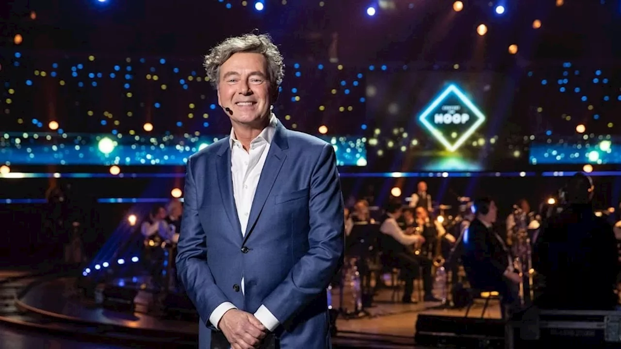 Bert van Leeuwen geëerd met eigen prijs na 40 jaar aanwezigheid op tv