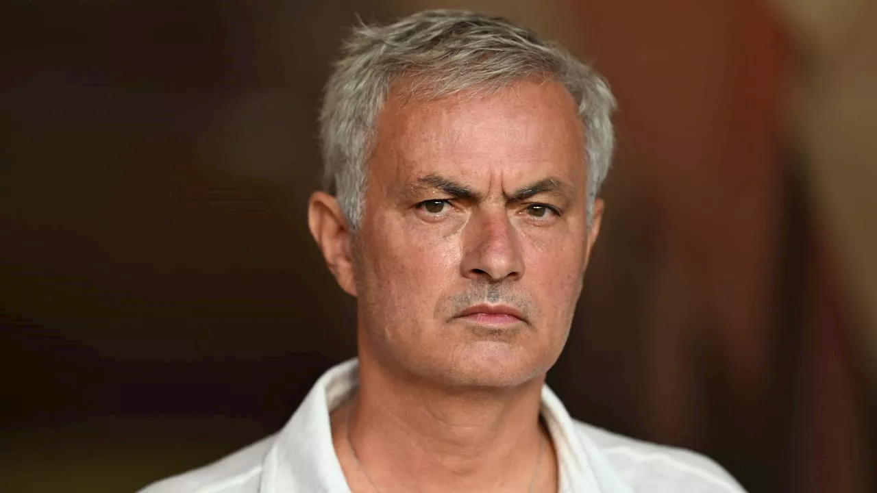 Mourinho protestiert mit falsch gewähltem Bild gegen Schiedsrichter-Entscheidung