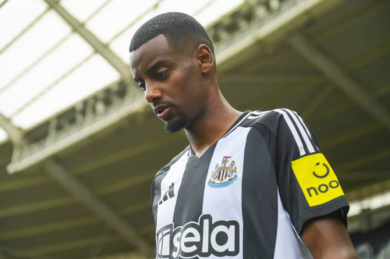 Alexander Isak set for Newcastle contract talks with senior duo's future unclear