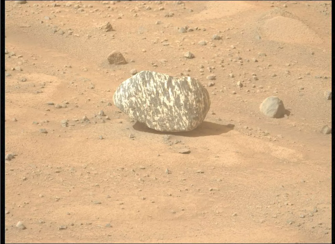 Perseverance Rover Discovers Striped Rock 'Freya Castle' on Mars