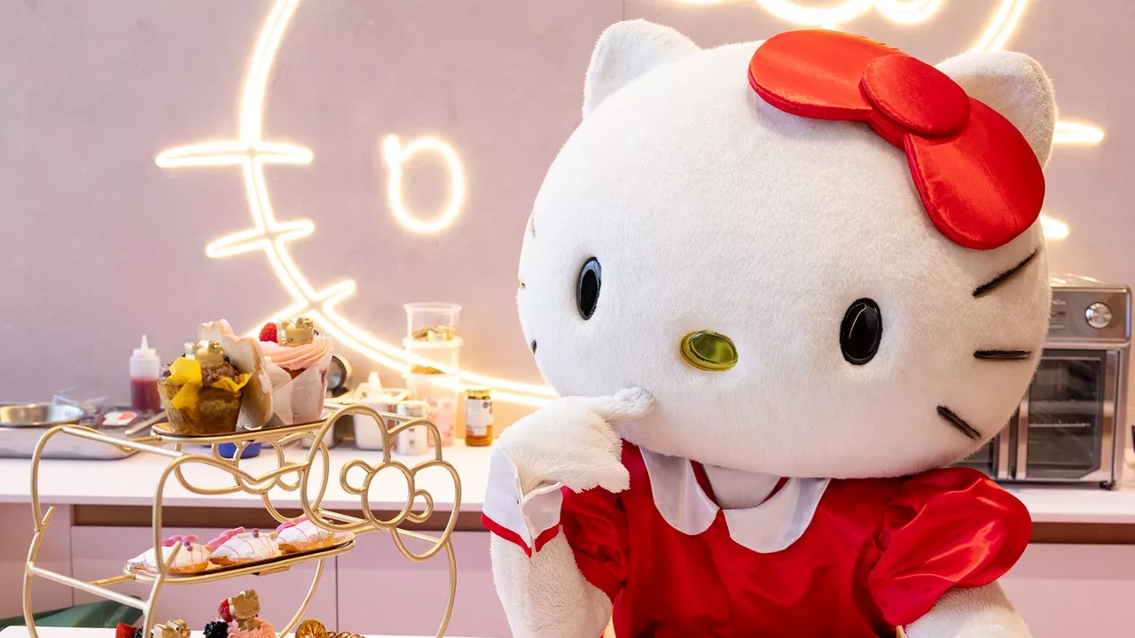 Hello Kitty Café