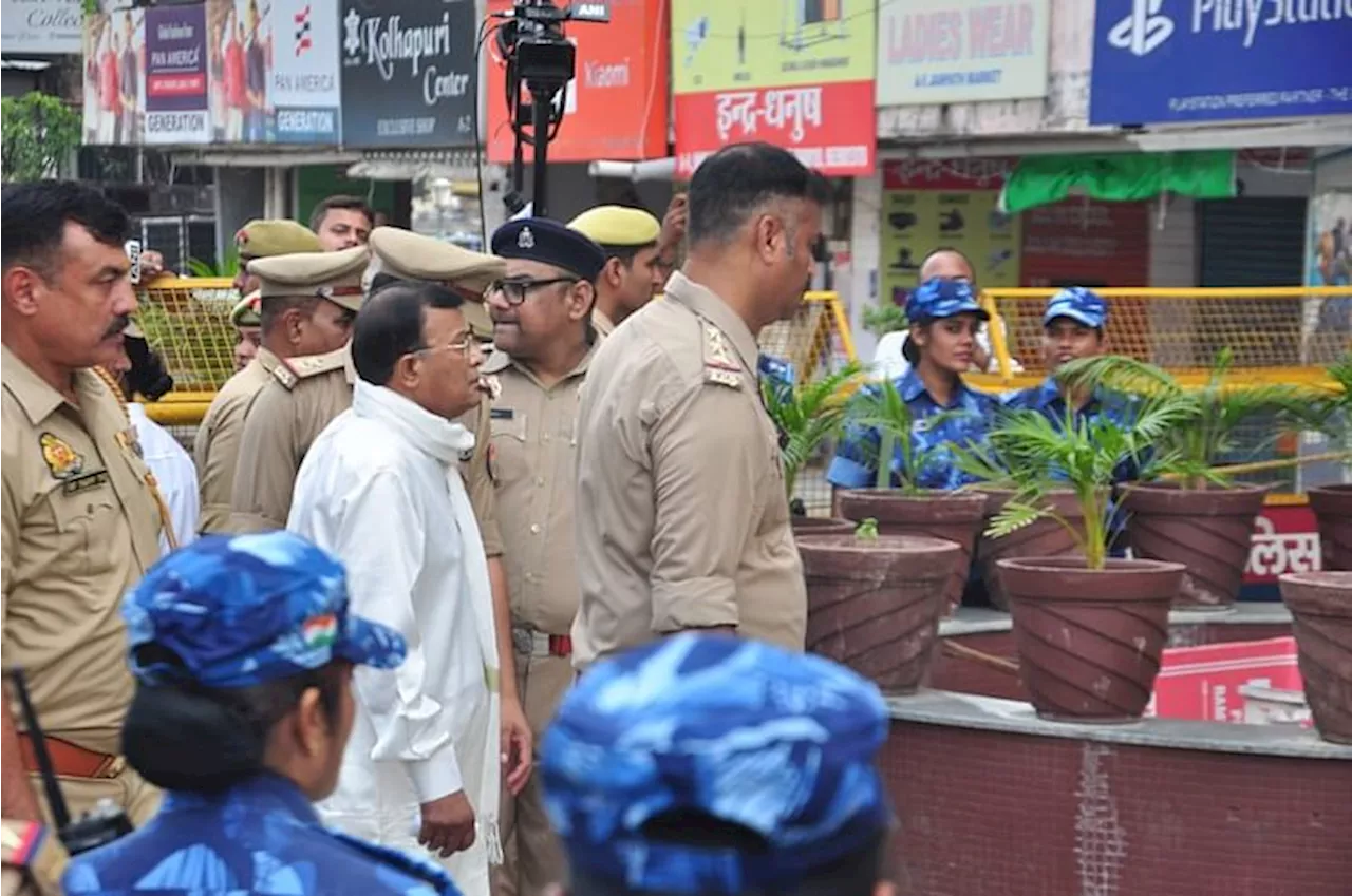 Lucknow: कड़ी सुरक्षा के बीच न्यायिक आयोग के सामने पेश हुए नारायण साकार हरि, सत्संग में मारे गए थे 121 लोग