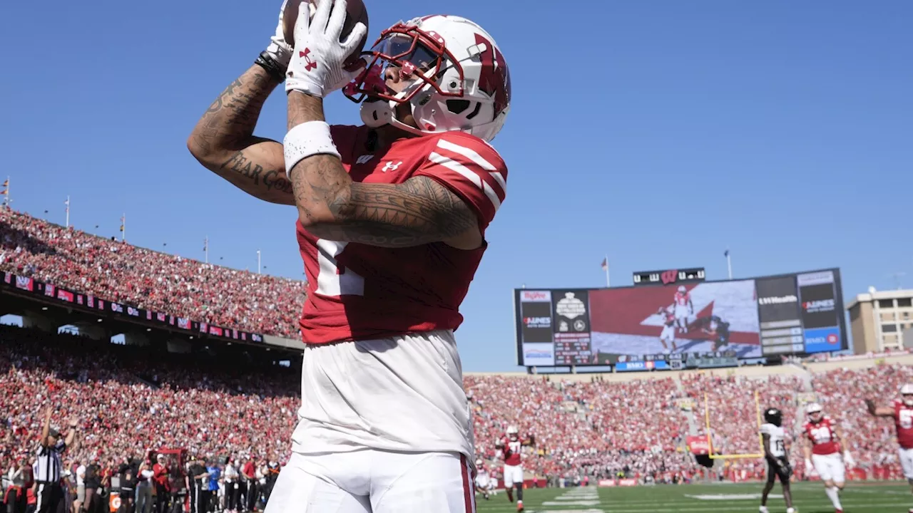 Rutgers will try to bounce back from its first loss when it faces banged-up Wisconsin