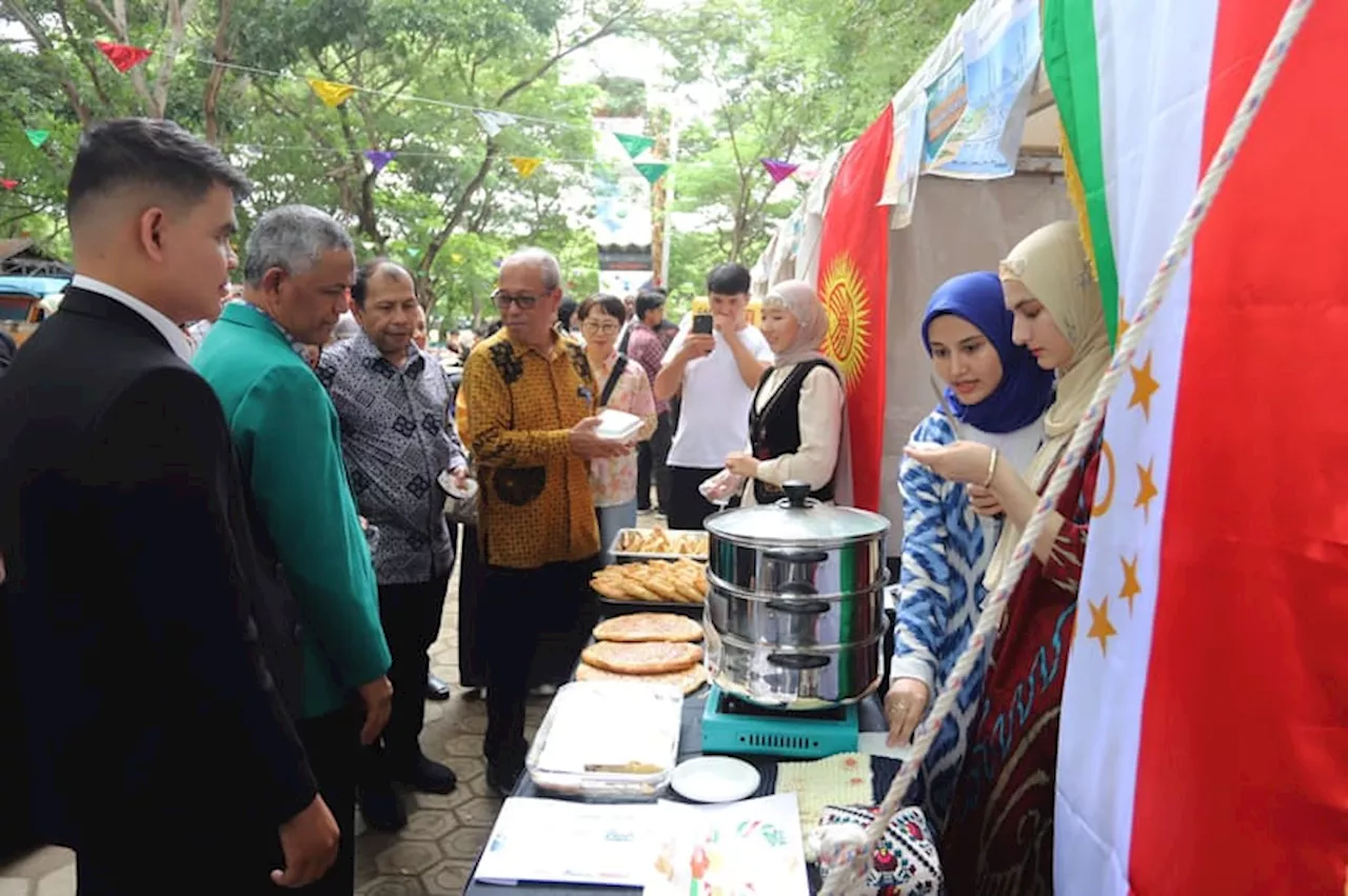 Kuliner 15 Negara Meriahkan di International Food Festival USK