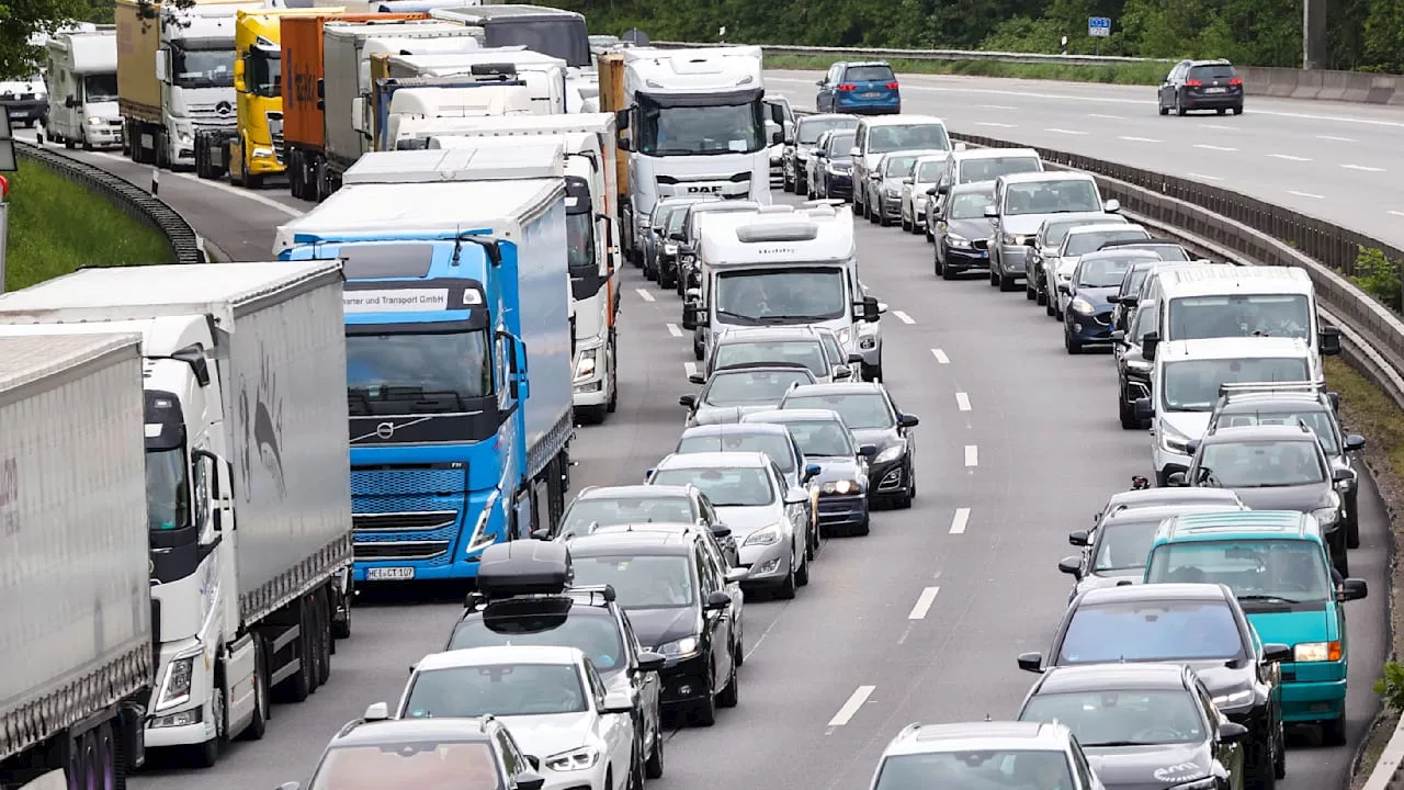 Hamburg: Durch Totalsperrung der A7 droht erneutes Verkehrschaos