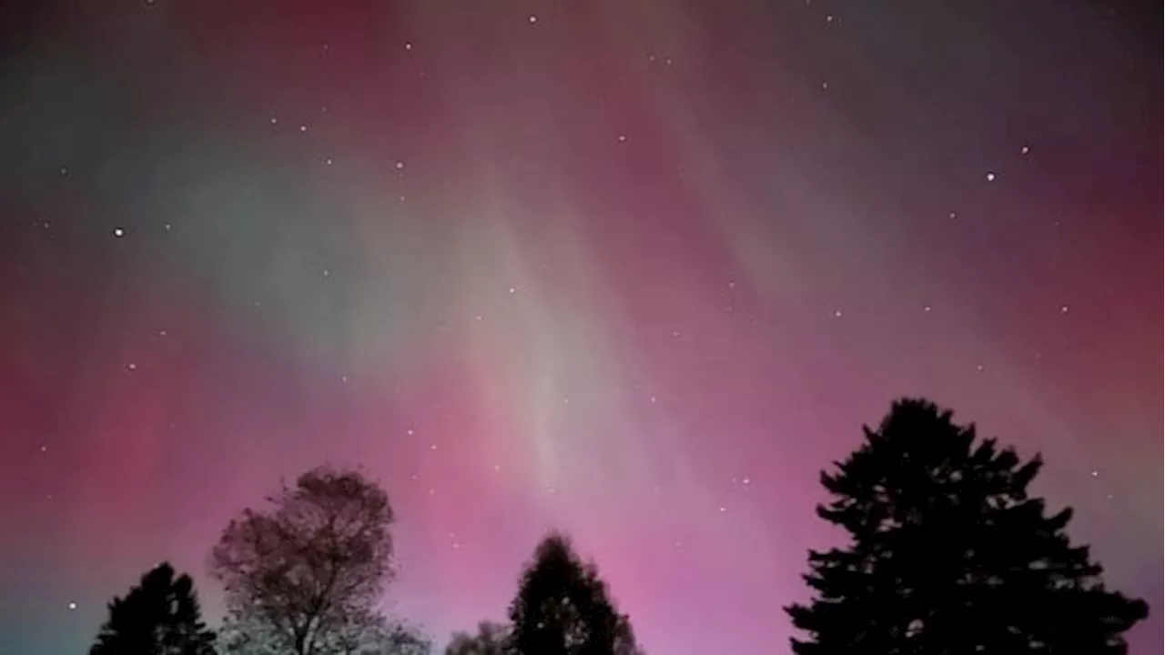 Northern lights dazzle Toronto and southern Ontario