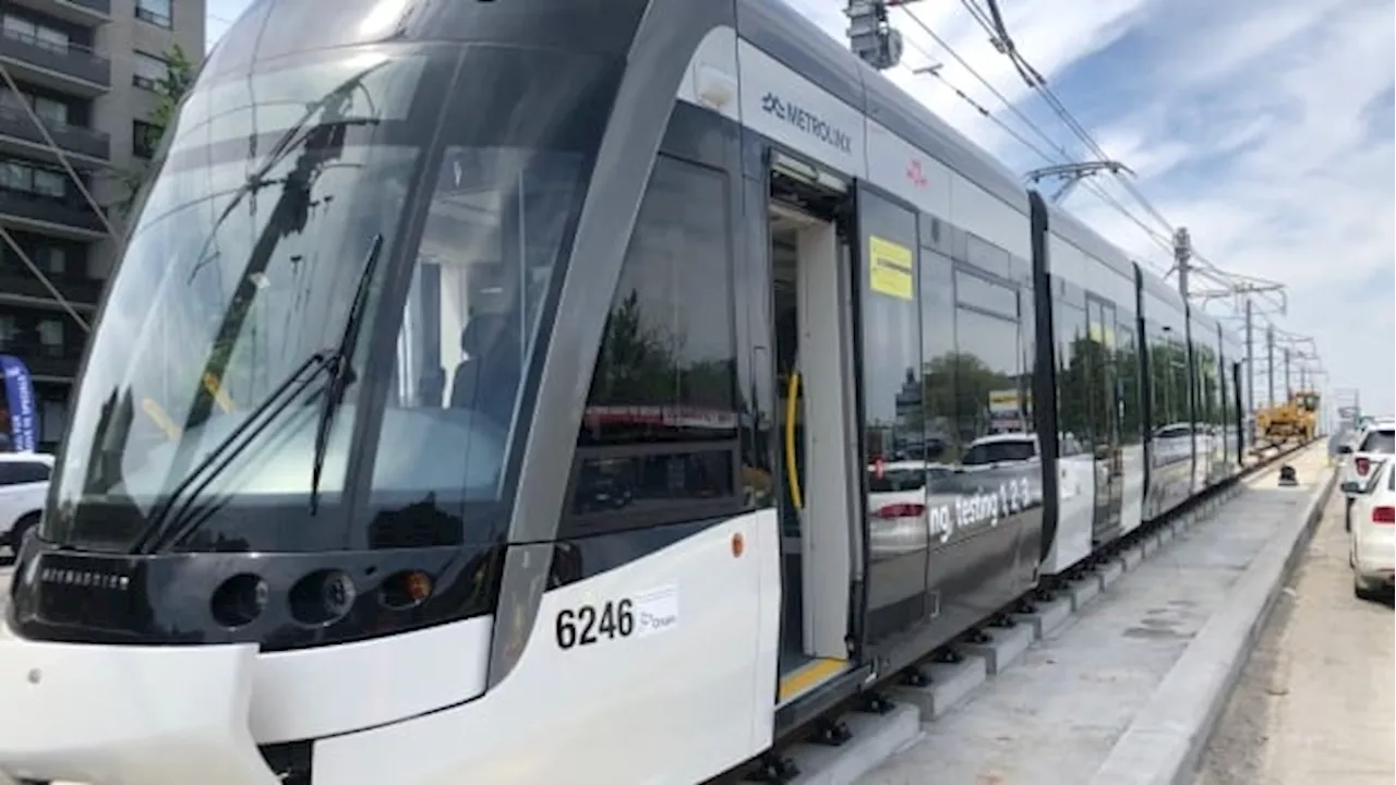 Toronto City Council Demands Public Inquiry into Delayed Eglinton Crosstown LRT