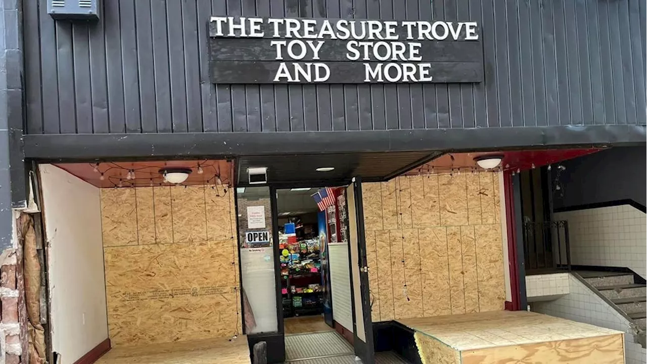 GoFundMe hopes to raise $10K for Harrisburg toy store seriously damaged in deadly crash