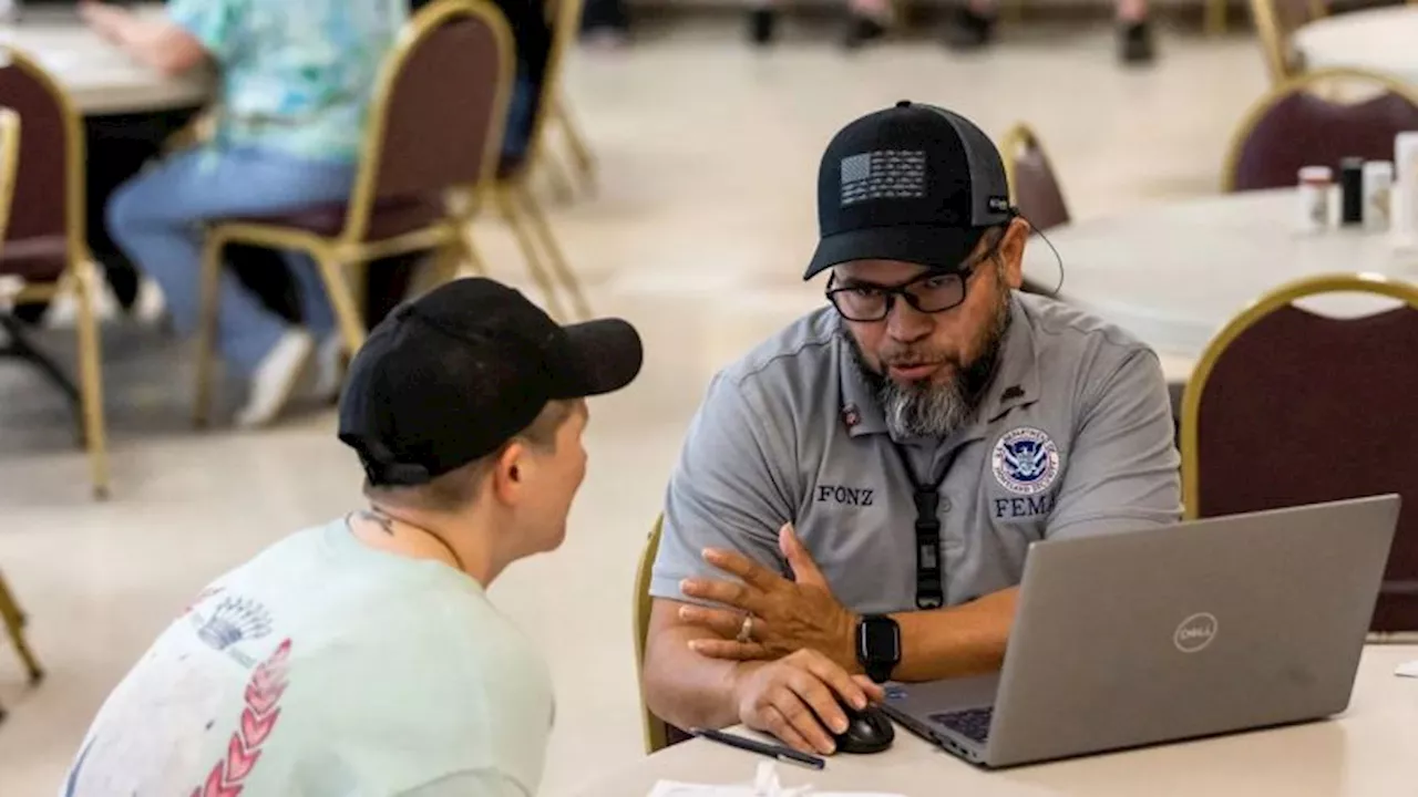 FEMA Ofrece Ayuda a las Personas Afectadas por los Huracanes Helene y Milton