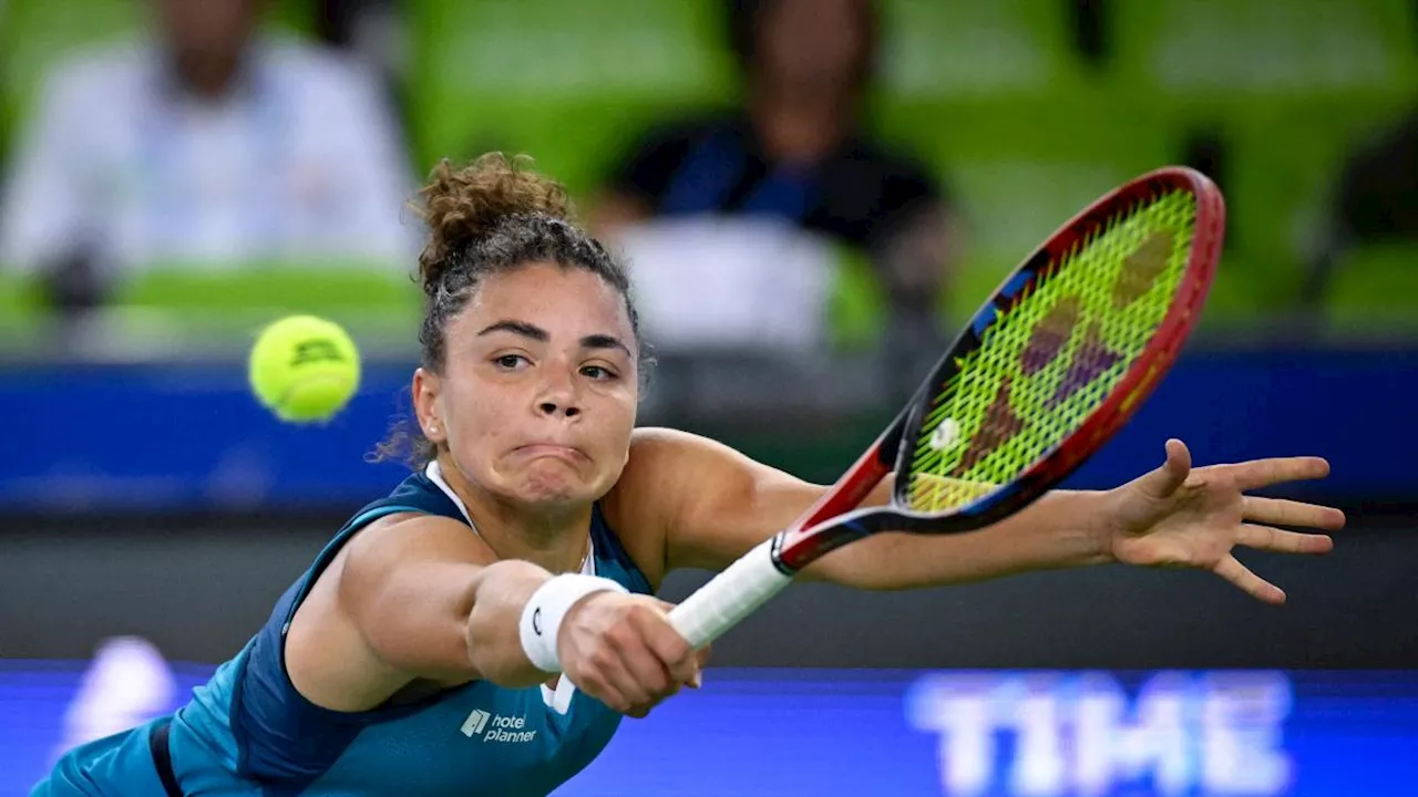 Jasmine Paolini eliminata dall'Atp di Wuhan: sconfitta dalla cinese Zheng