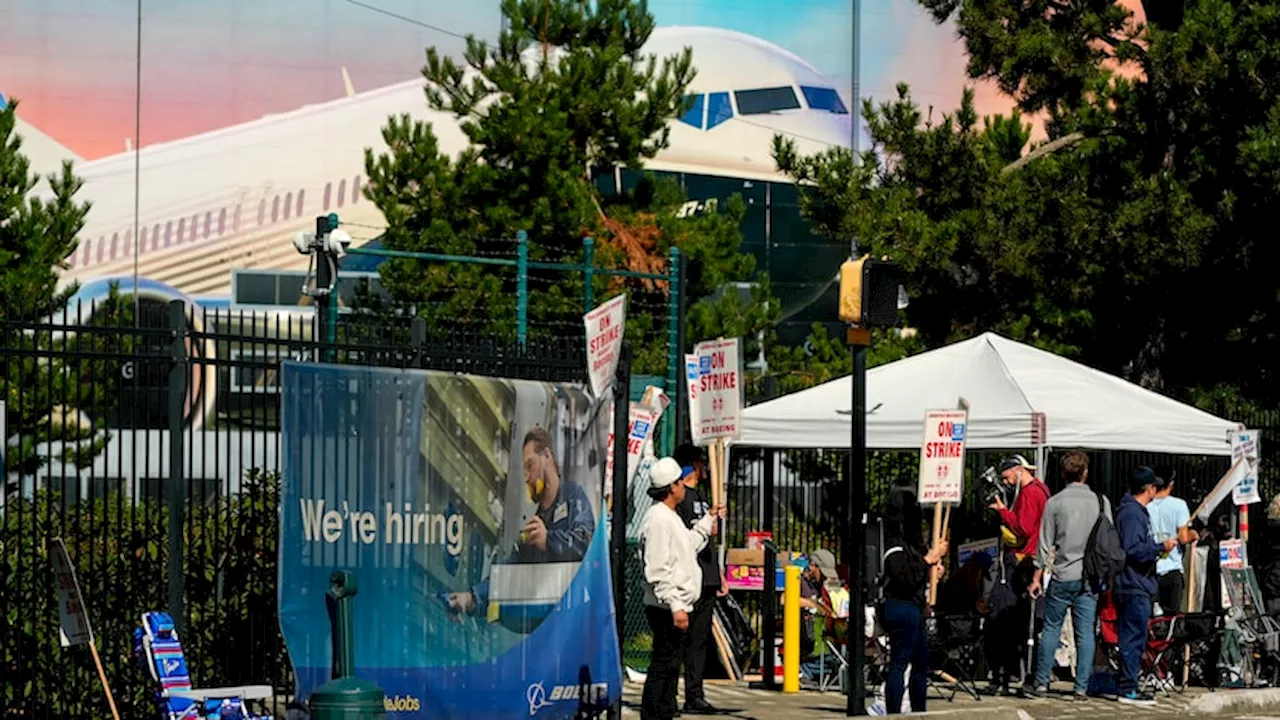 Boeing cutting 10% of workforce as machinist strike takes toll