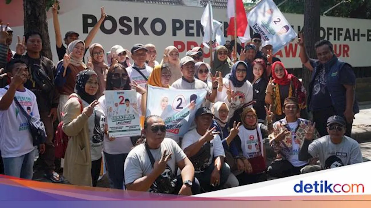 Jumat Berkah, Tim Pemenangan Khofifah-Emil Berbagi 2.000 Nasi Bungkus