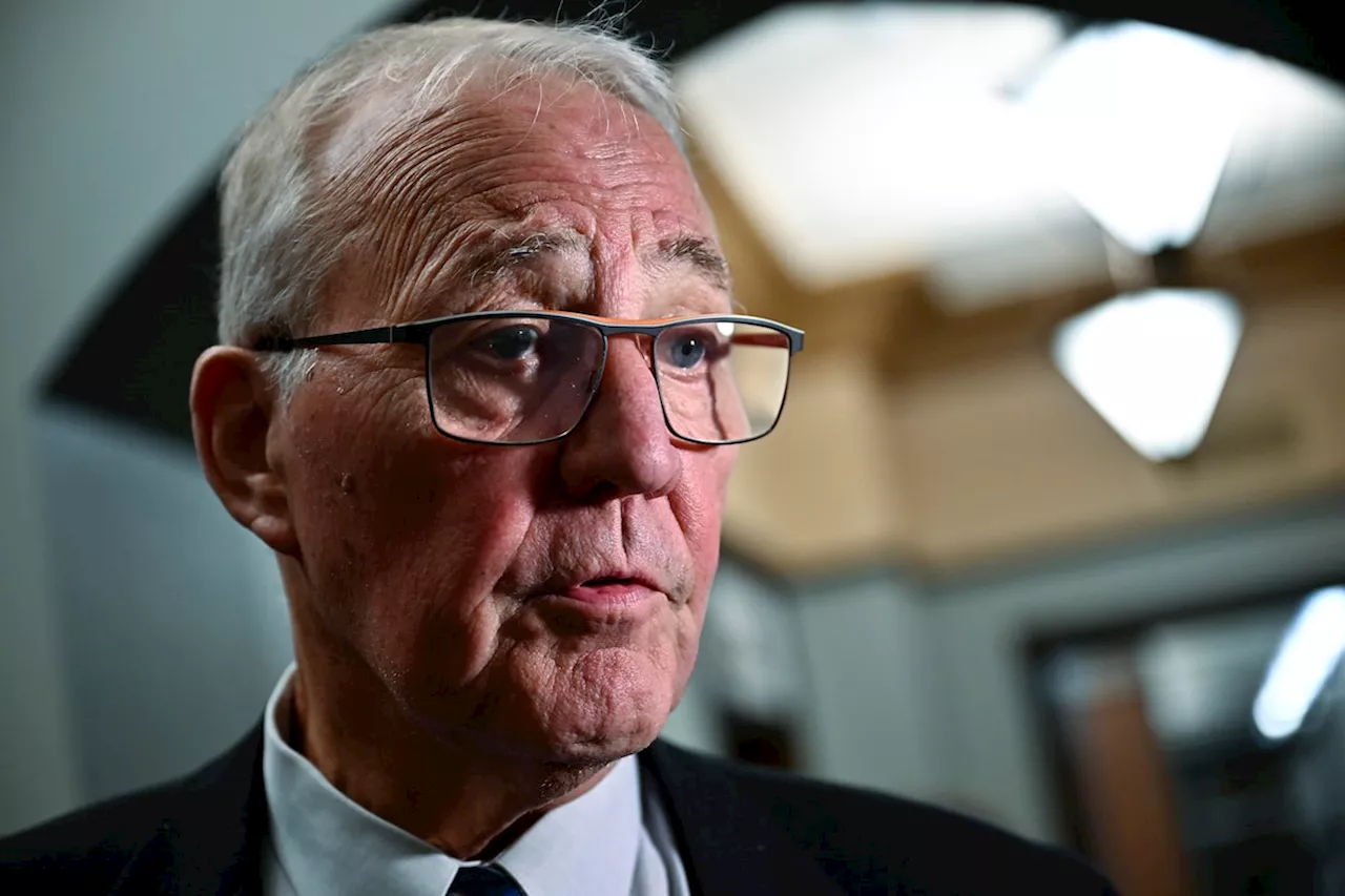 Former public safety minister Bill Blair tells inquiry he didn’t know about delayed spy warrant