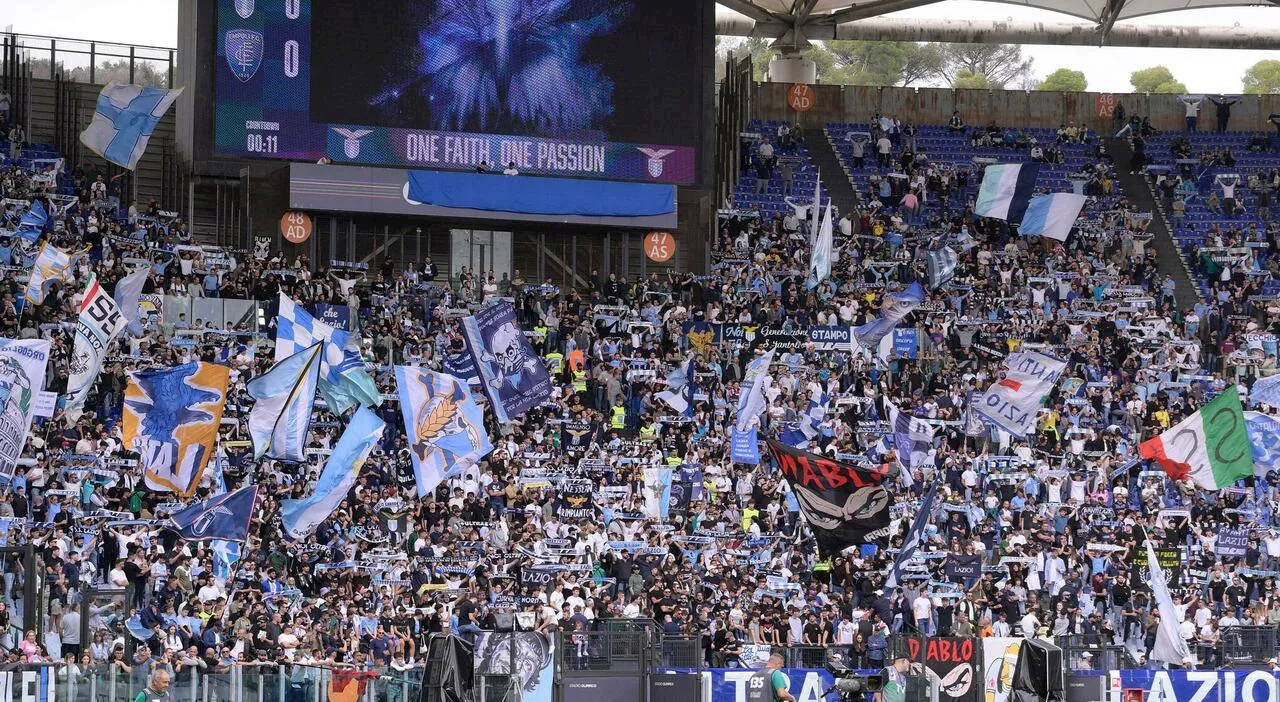 Lazio, Curva Nord chiusa in Europa League. Lotito: «Le società sono ostaggio dei tifosi»