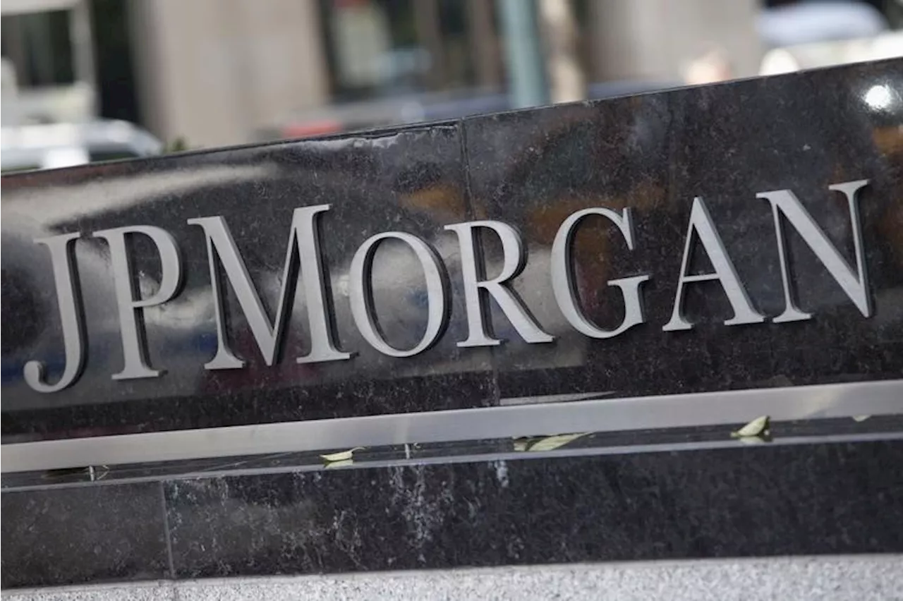 JPMorgan Chase third-quarter net interest income beats estimates