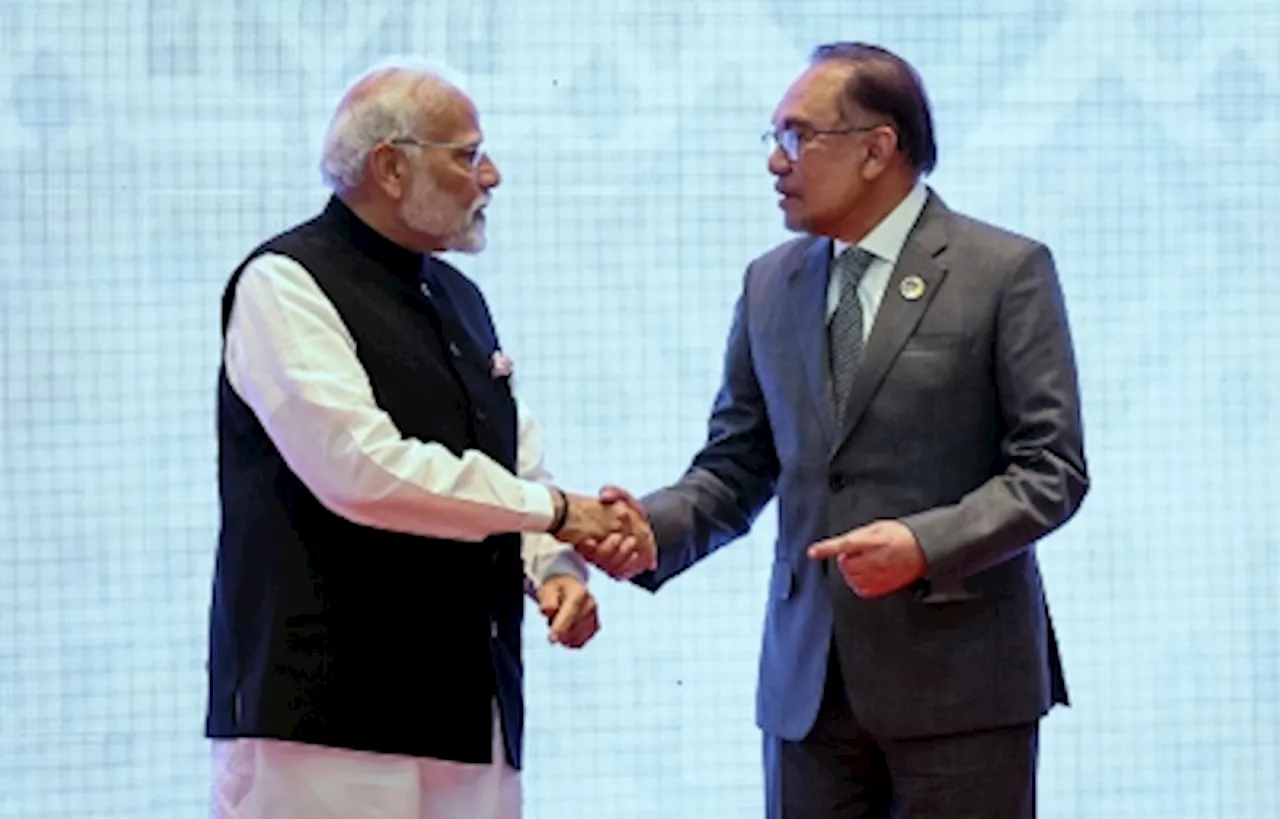 PM Anwar urges Asean, India to capitalise on digital economy, tourism and trade ties