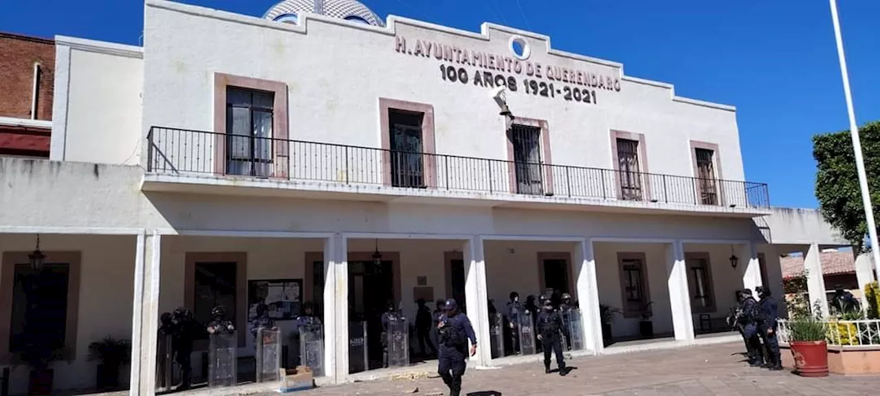 Detienen a 14 personas por presuntamente incendiar patrullas en Queréndaro, Michoacán