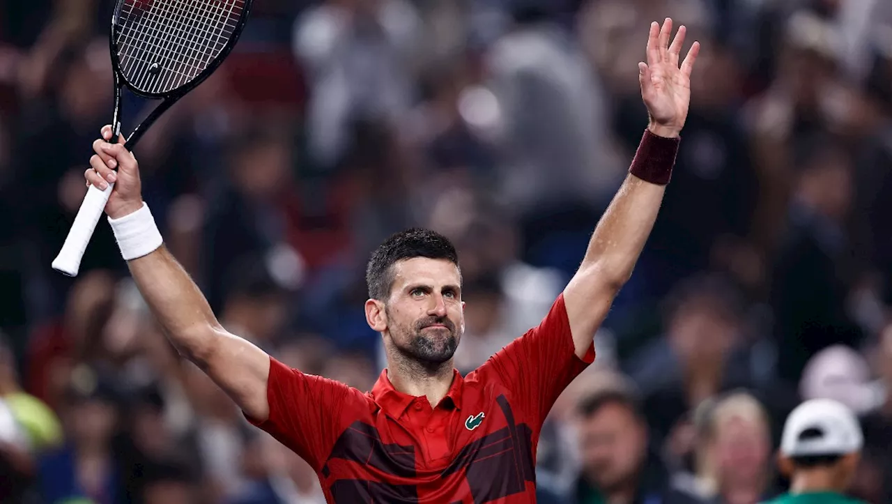 Novak Djokovic remonta a Mensik y avanza a semifinales del Masters de Shanghái